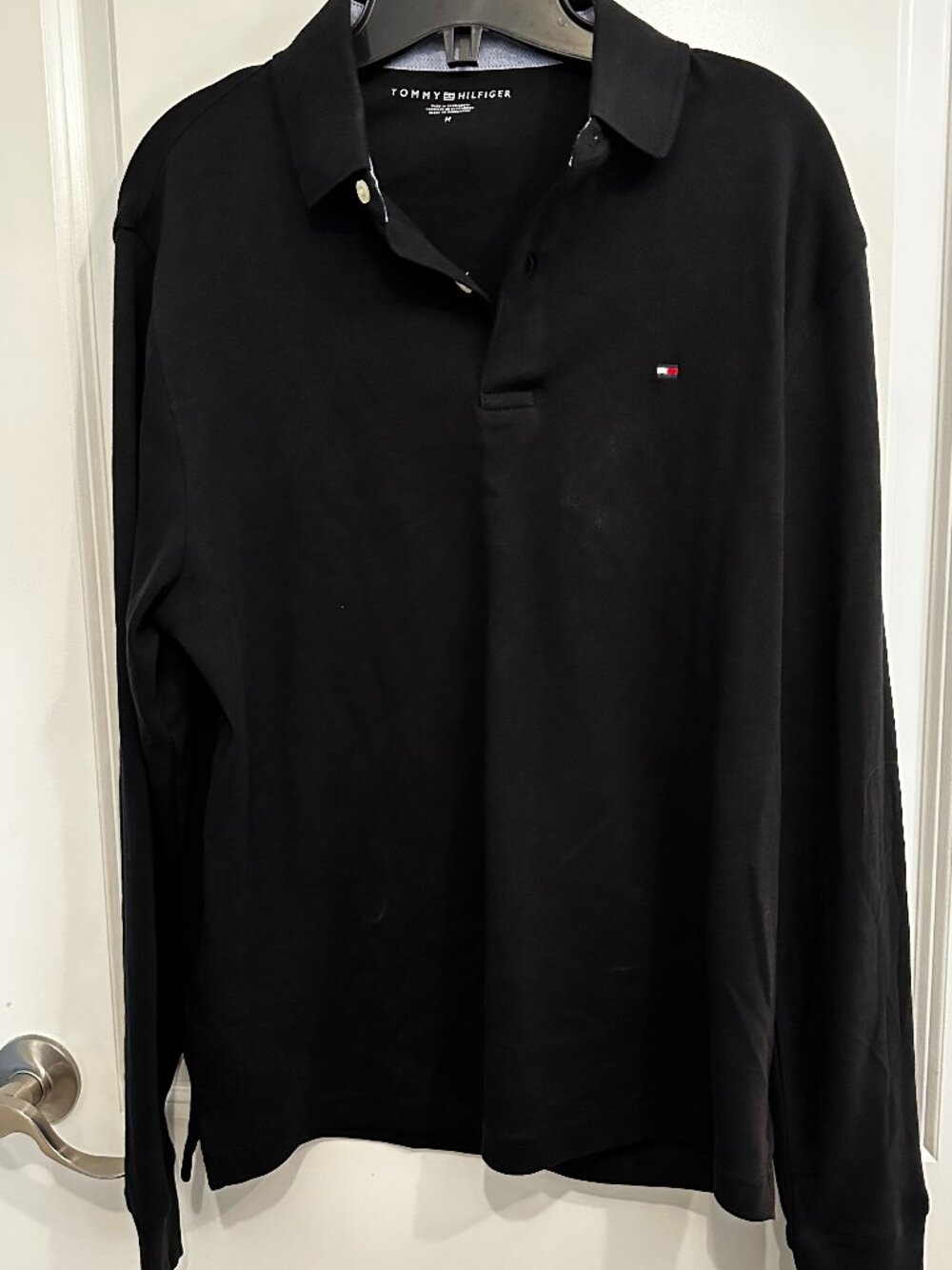 Men's Tommy Hilfiger Dress Pull Over Size M NWT